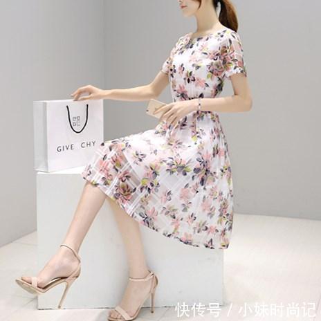 蕾丝 8款修身连衣裙带你领略不一样的时尚优雅气质风采