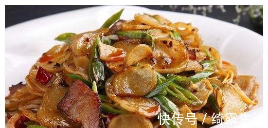 中国人|美食推荐什锦菠萝饭，家常红烧排骨，腊肉土豆片，香酥辣子鸡