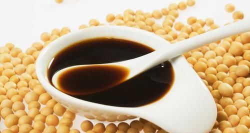 酱油|“盐”多必伤,1岁前孩子不吃盐就行了错3种高钠食物别忽略