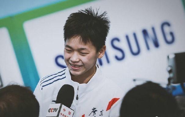 全红婵爆红后家人有什么变化?哥哥差点飘,爸爸耿直,奶奶受惊吓