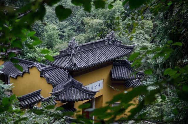 游记|中国十大名山之一，茶道的诞生地，徐霞客游记开篇便是这里
