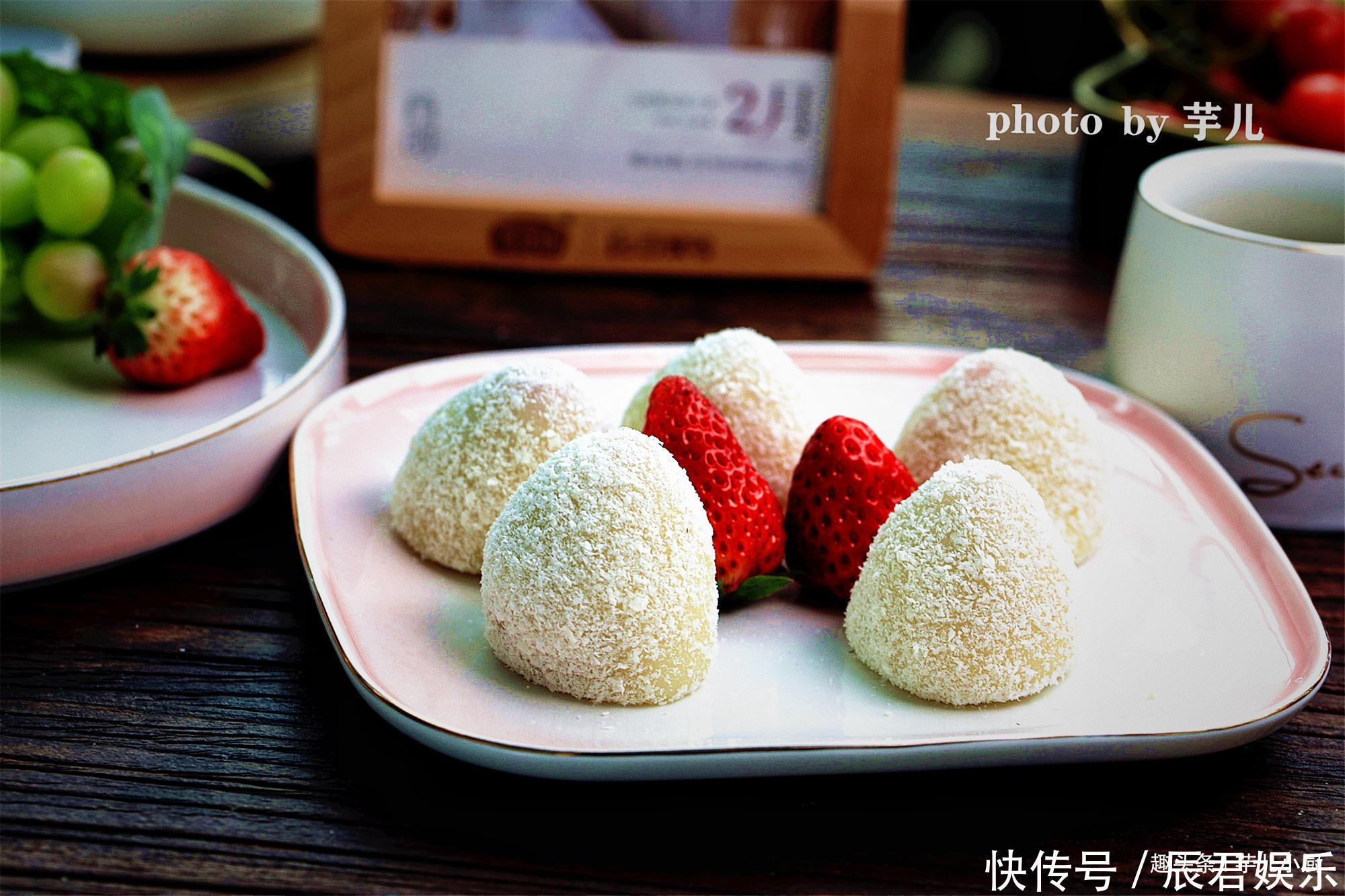 价格不菲的网红甜点,无需烤箱在家做,软糯香甜,一开口就停不了