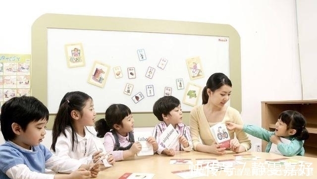 孩子|都是高龄生女,68岁田奶奶和71岁盛海琳差距太大,生娃不是闹着玩