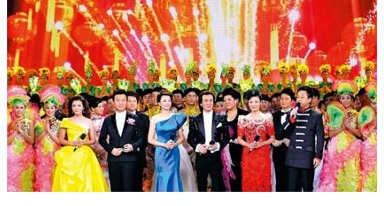 感动中国|为何春晚不对外售票，每次都“座无虚席”？都是谁在上面坐呢