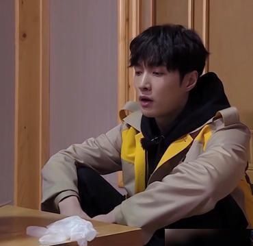 極限挑戰(zhàn)|張藝興退出極限挑戰(zhàn)原因曝光,觀眾喊話嚴(yán)敏你給我回來