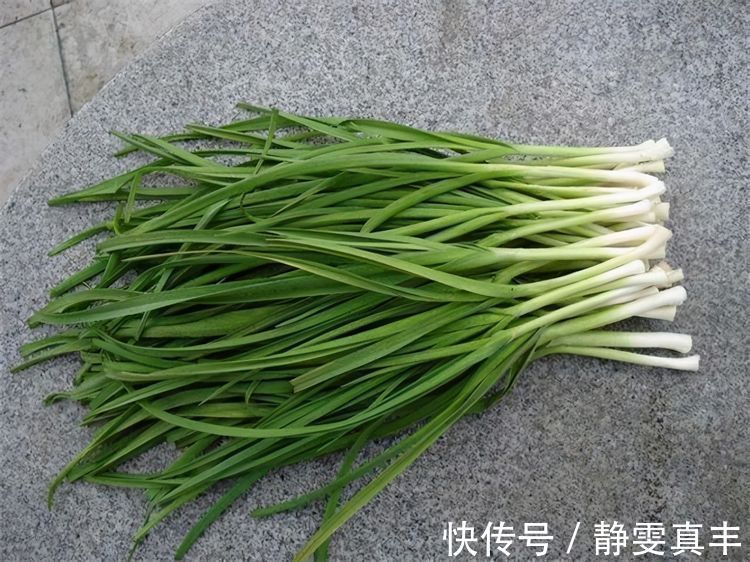 健康长寿|冬季不妨坚持吃3种食物，淡化色斑，保护视力，好吃又不贵！