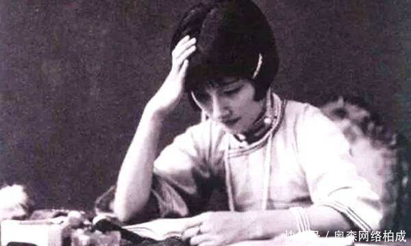 借钱|徐志摩与陆小曼出身名门,何以沦落至穿破衣服,向前妻借钱度日?