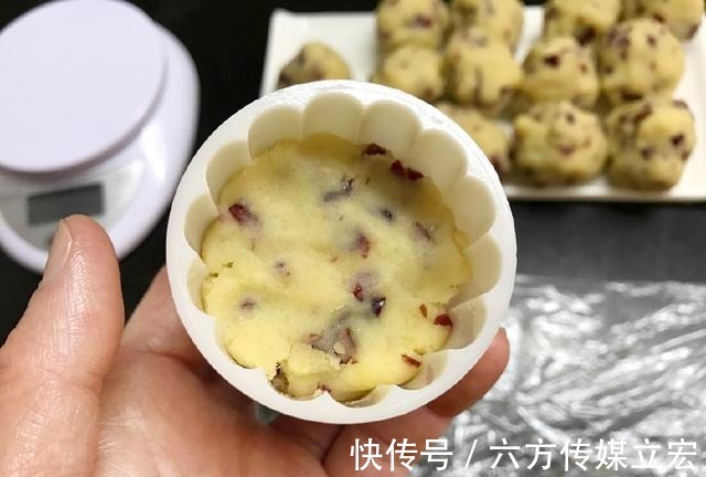 细砂糖|这糕点夏天多吃点,能够刮油减脂,清热防暑,减肥的人可以多吃点