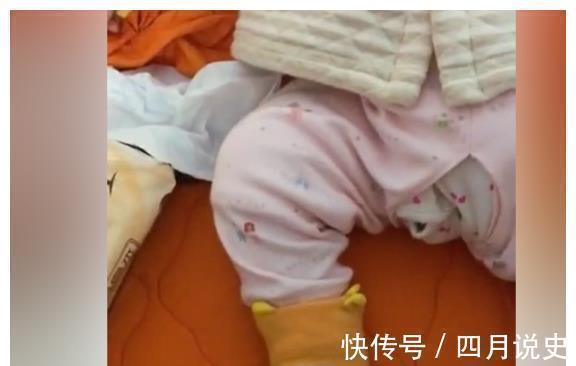 宝宝|妈妈怕宝宝受凉,让爸爸给他穿上袜子,看到宝宝的脚,妈妈无语了