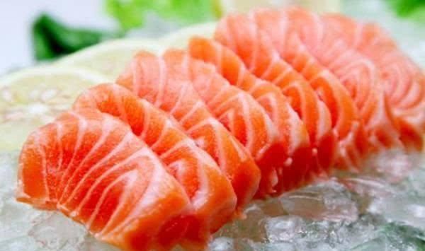 孕妇|宝宝出生一个月,脊髓液被细菌感染,病因是孕期吃了这2种食物