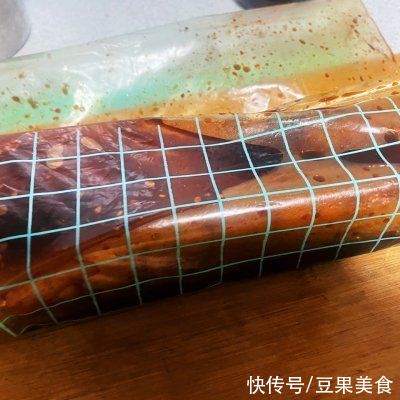 舌尖上的中国，脆皮烤五花能占一席之地