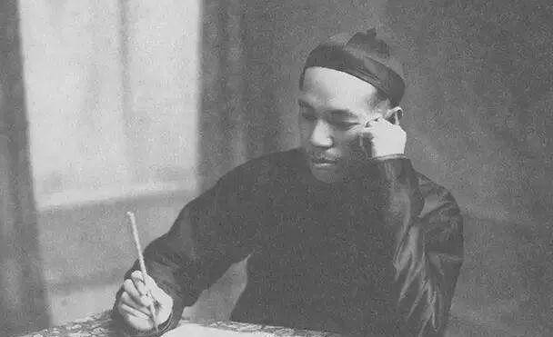 厉害|胡适:古诗里没人写过猪。梁启超:夕阳芳草见游猪,他读书多厉害