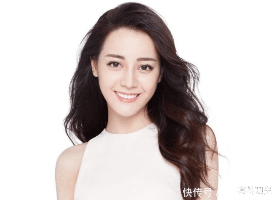 女人|长期化妆VS经常素颜，多年后，两类女人的差别有多大