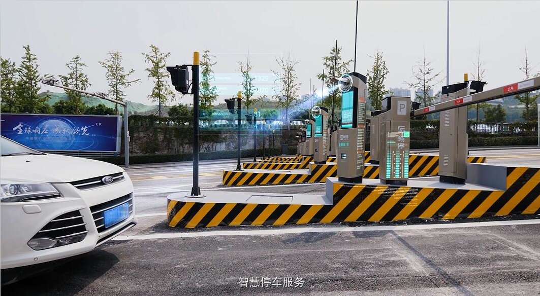 主干道|重庆两江新区悦来主干道“焕新颜” 自动驾驶接驳车助力智慧出行