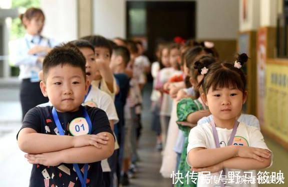 家长|隐藏在孩子身边的“毒友谊”,比早恋危害更大,家长要警惕拒绝