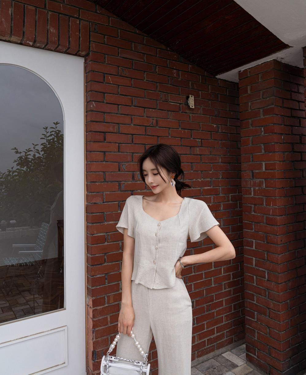 美女这唯美的样子,换成别人还真不行