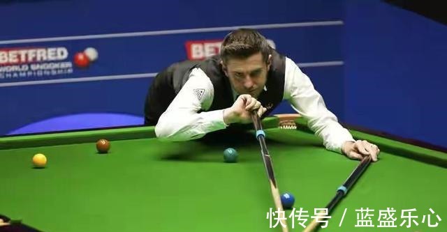 馬克.|斯諾克再爆冷門！兩大名將首輪出局，塞爾比太穩(wěn)定顏丙濤今晚登場！