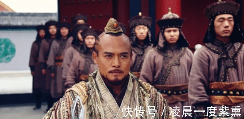 笔误|金庸笔下一大笔误,此人只有二流水平,却能同时对付三位一流高手