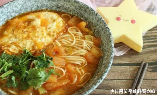 辣妈|越穷的家庭,越爱喂孩子吃这2碗饭,“毁”了娃还不自知