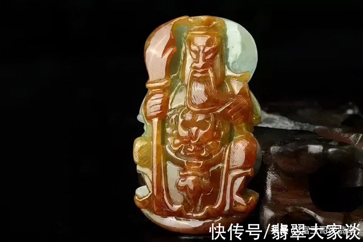 玉雕师@巧色、俏色、分色，看翡翠玉雕师谁更懂“色”