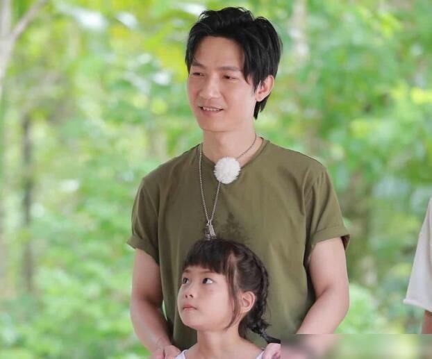 《爸爸去哪儿7》开录，村长李锐发出邀请，首位奶爸已正式现身