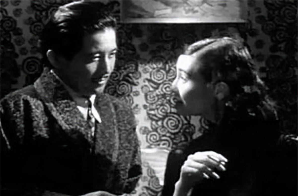 他逼死阮玲玉,玩弄三位著名女影星,晚年被老婆抛弃惨死街头