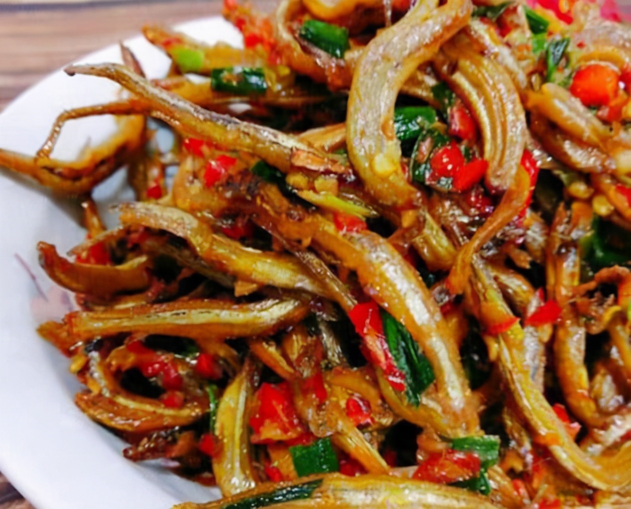 卤鸡翅|女性想要身体好常三种美食,补充营养,延缓衰老,好吃又不贵