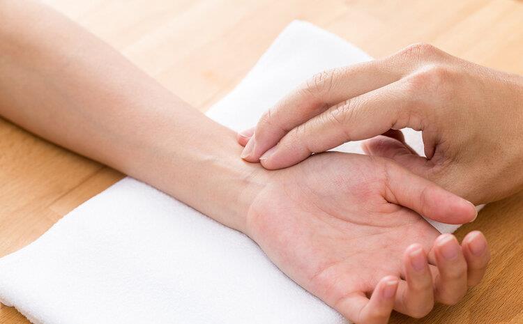 血虚|治疗气虚、血虚、阴虚、阳虚,4大调理中成药,便宜又好用