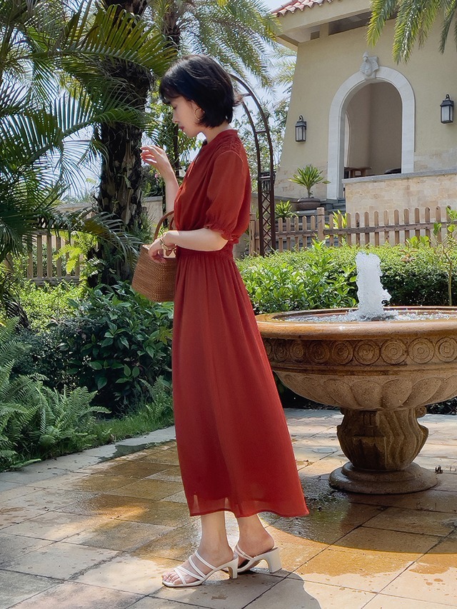 高跟凉鞋|小个子女生穿什么连衣裙好看?选这几款显高又显瘦,温柔优雅