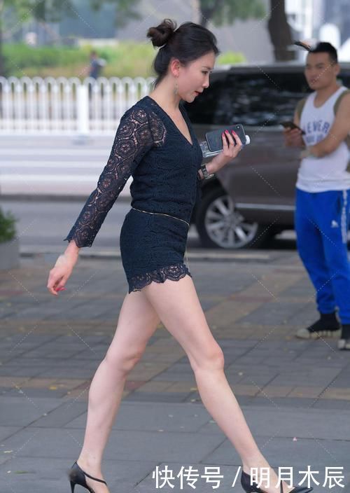 黑色花边裙子,清凉舒适,显高级优雅气场