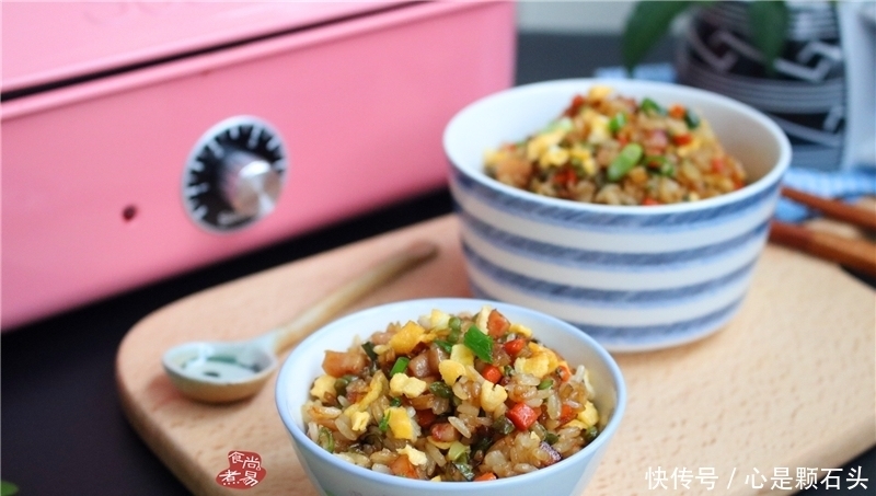 居家过日子,必学此款营养炒饭,食材灵活组合,简单快手又好吃
