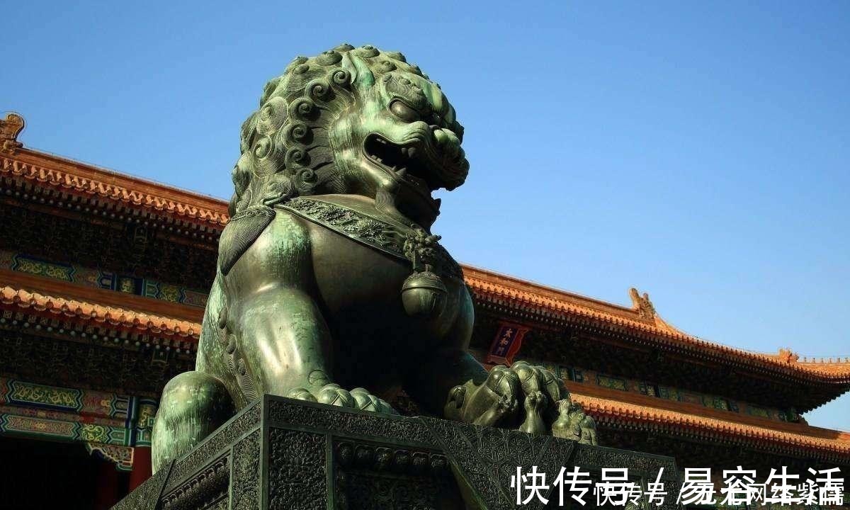 石狮子|中国并没有狮子, 为什么古代建筑的门口总是放置一对石狮子