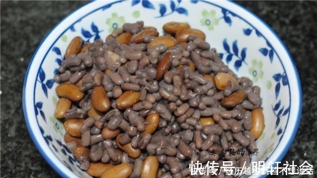 家娃|早餐吃它,胜过10个肉包子!一拌一煎就上桌,焦香好消化!
