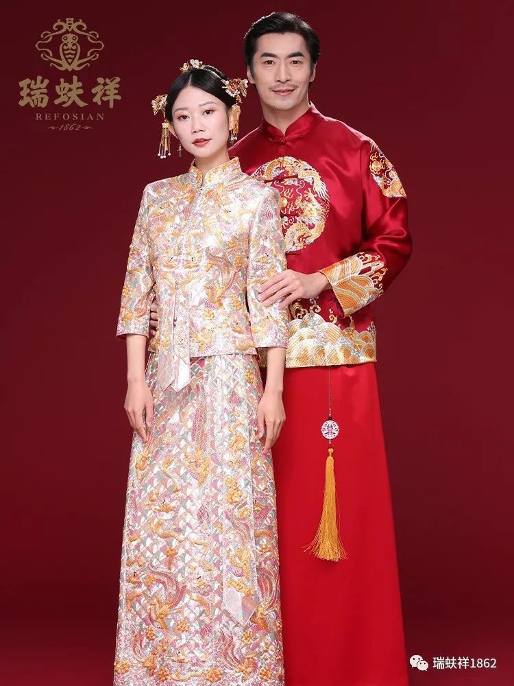 高级定制中式婚服，让您成为全场最美的新娘！