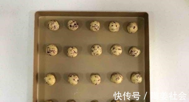 类黄酮素|它是零食也是“药”,月经量少多吃一些,子宫更干净,远离妇科病