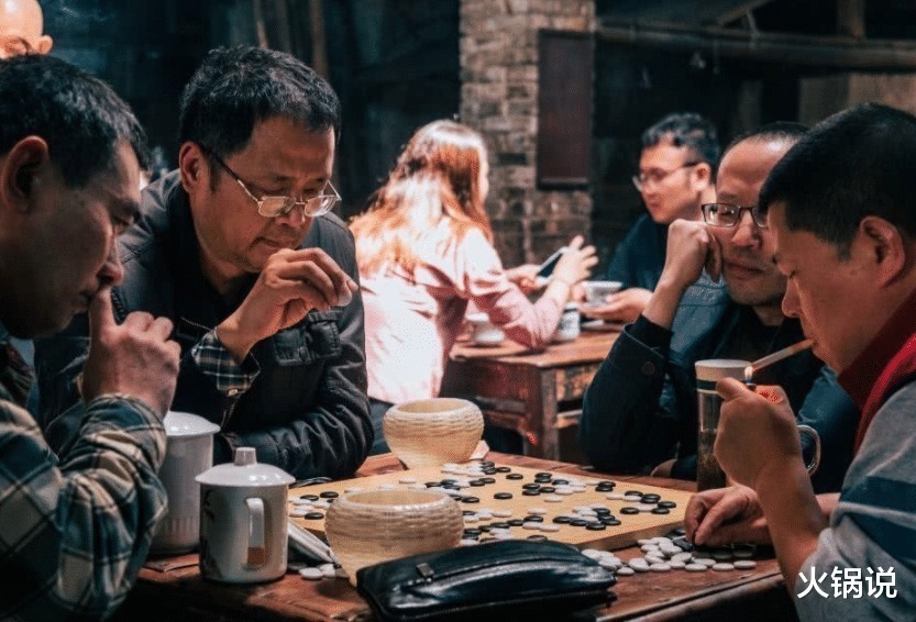 客栈$古人到客栈,店小二会问“客官,是打尖还是住店”,打尖是何意