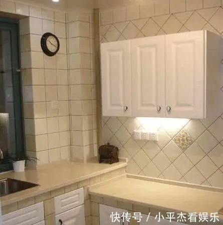 台面|为省钱用红砖砌橱柜,花2千做出了3万的效果,这工艺太厉害了