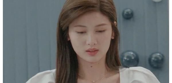 疑孔汝淳“黑歷史”被扒,高中開(kāi)始戀愛(ài),親密照尺度之大令人咋舌