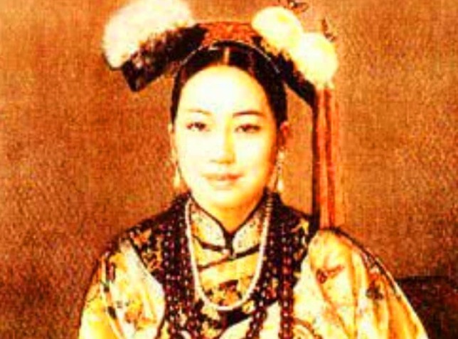 修复|慈禧太后到底有多美？将容貌修复至25岁，简直判若两人