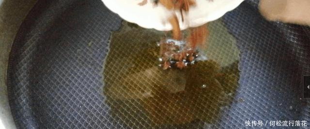 卤汁蒸芋头,步骤虽简单,但调味是关键,口感醇香浓郁让人垂涎