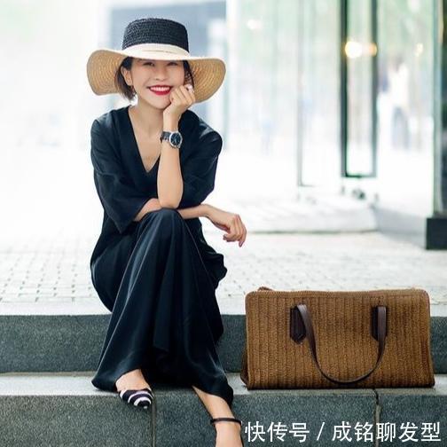 夏季单品有多美?看日本主妇的穿搭就知道,这才是40岁该有的打扮