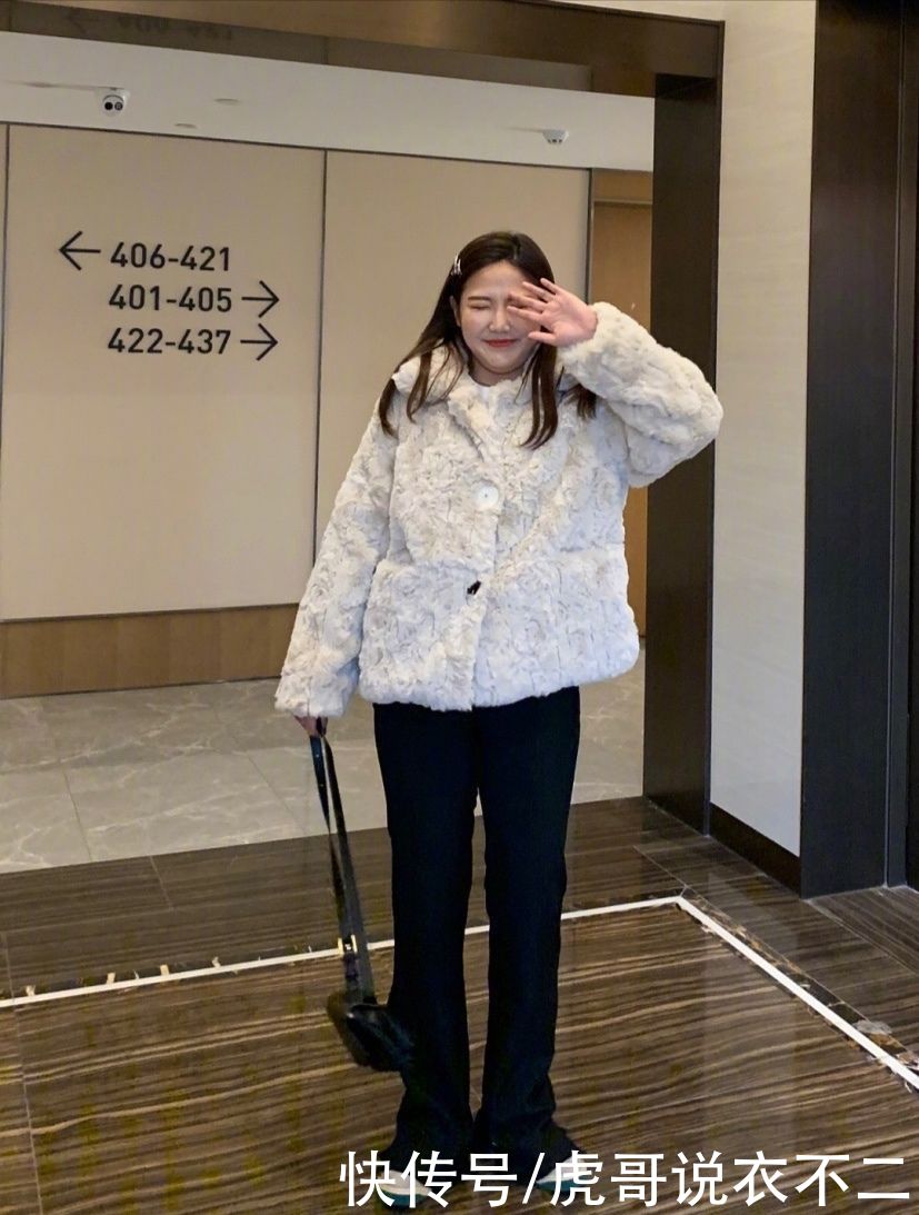 微胖女孩冬日如何显瘦？洋气又保暖的穿搭范本，赶紧get吧