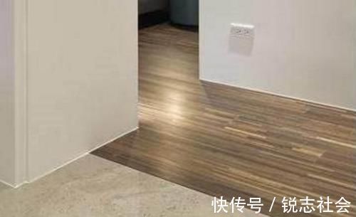 过时|装修还用踢脚线已经太过时了，我家流行这样装，小区邻居纷纷仿效