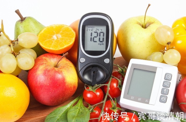 血糖生成指数|糖尿病人经常吃苹果，到底是升血糖还是降血糖你可能理解错了