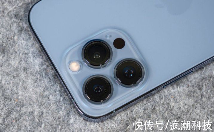 车机|iPhone 13 Pro到底怎么样？用了一天简单分享一下