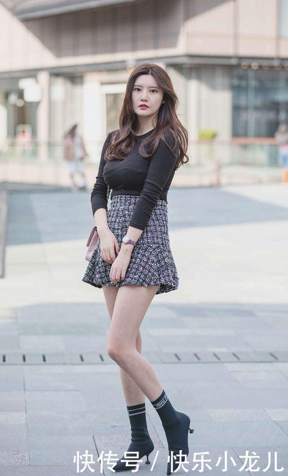 时髦性感的短裙,将女性的魅力凸显出来,这个季节回头率全靠它