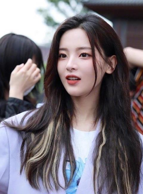 心动的信号4|《心动的信号4》老常驻大换血,网曝各个是资源咖,她替代杨超越