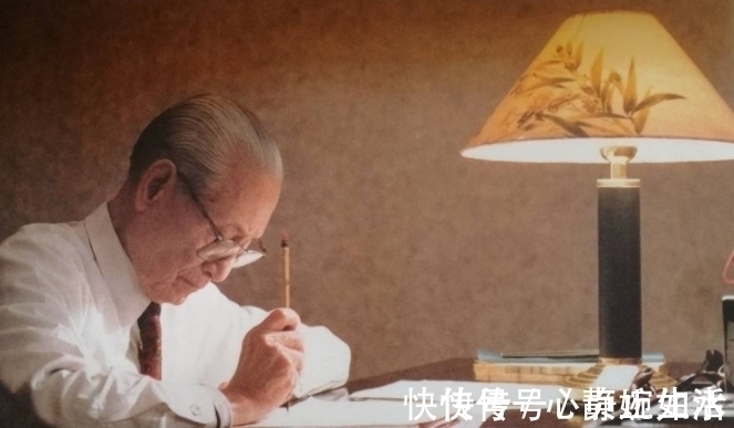 普度#大师赵朴初,祖上四代皆翰林学士,13岁已初具风骨,90岁泼墨挥毫