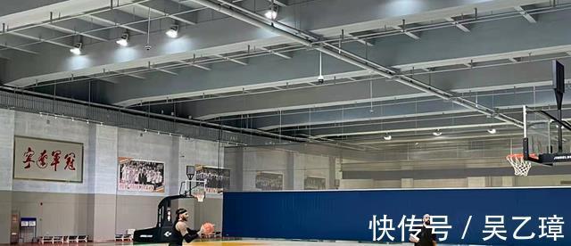 赵继伟|辽宁男篮热身赛确定!迎战老对手,杨鸣演练新阵容,韩德君出战