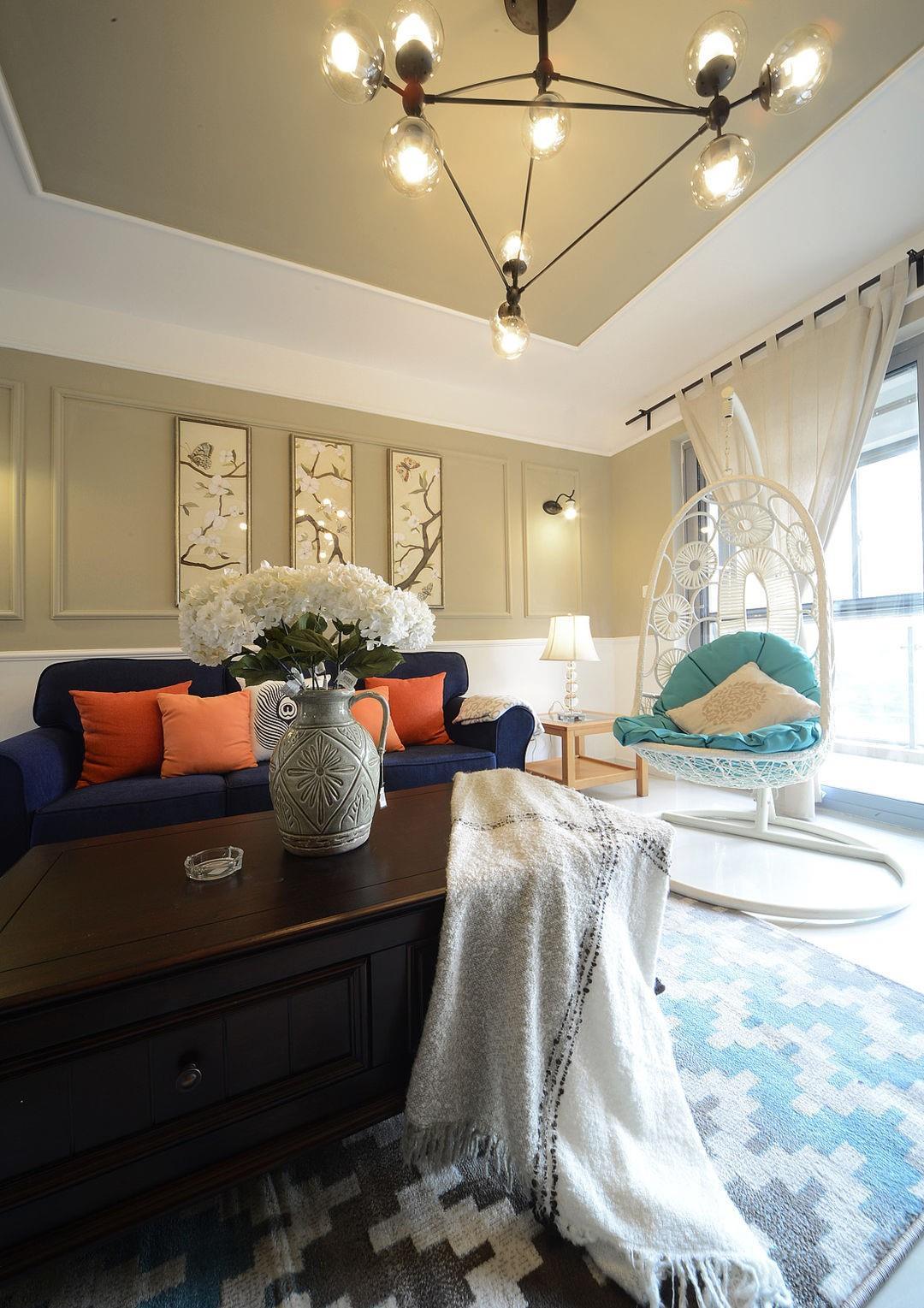 实木|简约的美式三居室,每一处都很精致大方,窗帘杆的选择更是独特